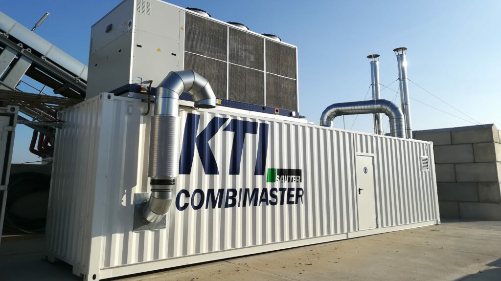 Combined heating and cooling plant at Ready-mix concrete plant