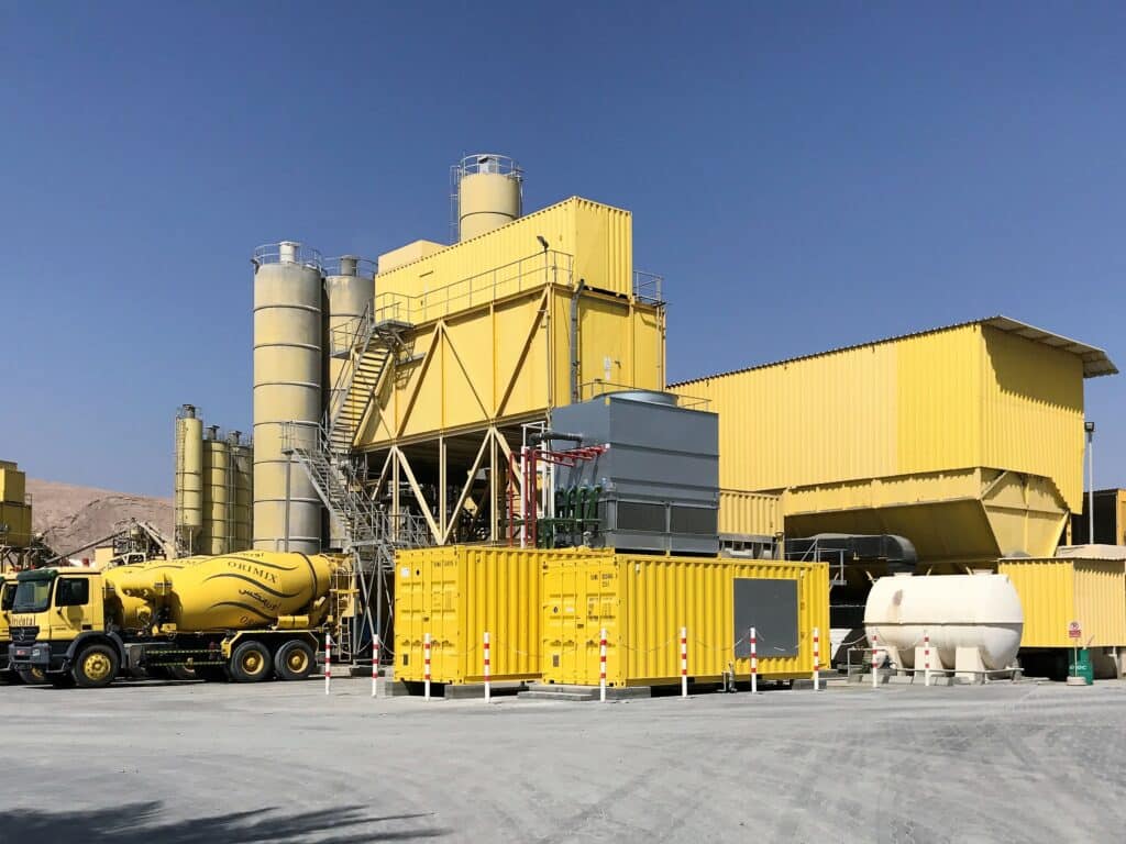 Ice, cold water and cold air in use for very low fresh concrete temperatures