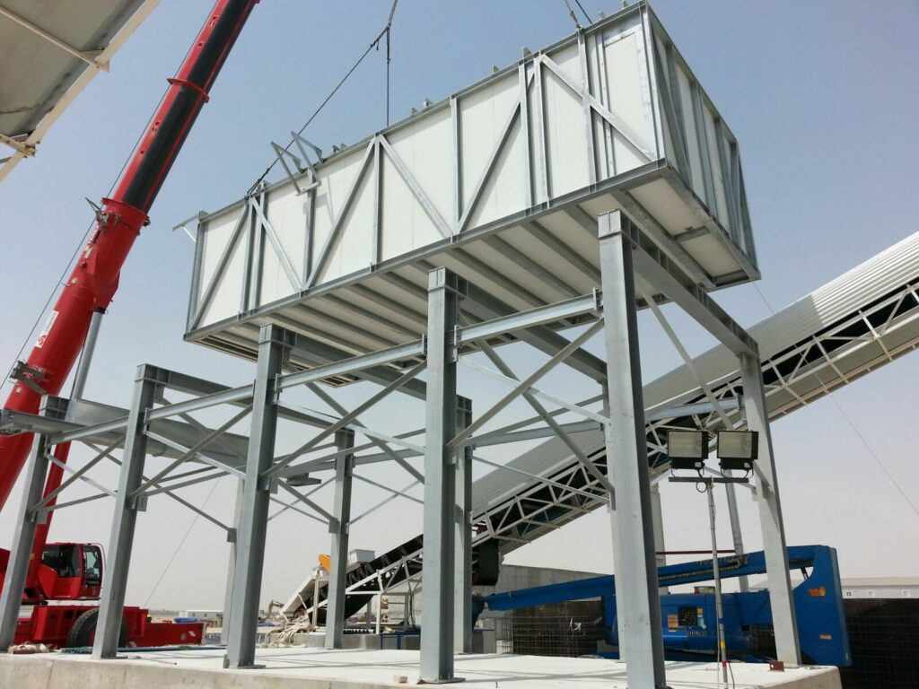 Automatic ice storage